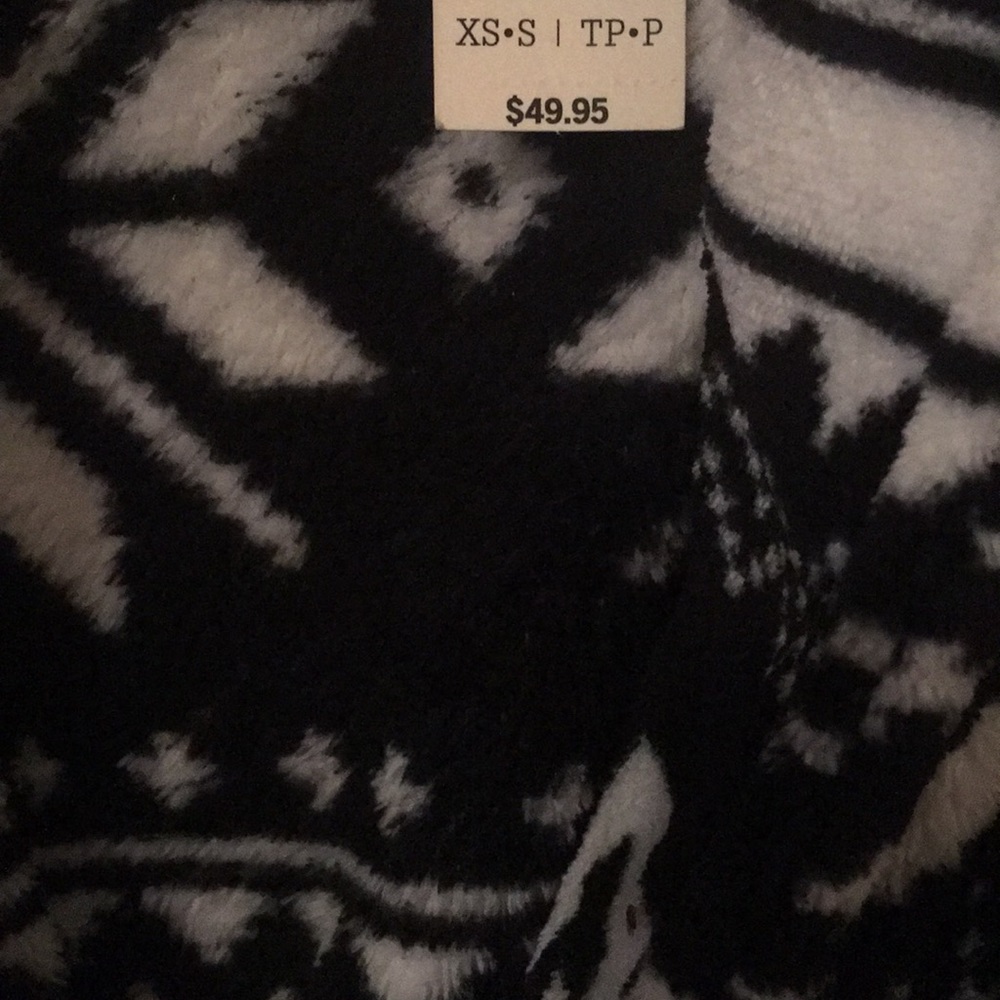 Pink Robe New with tags - Picture 2 of 3